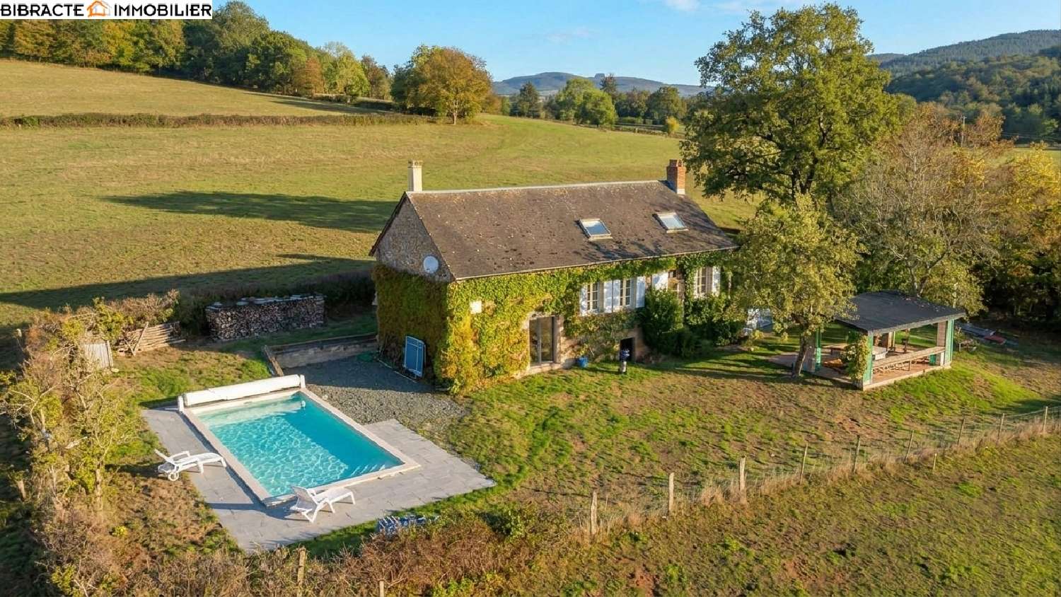 te koop villa Luzy Nièvre 1