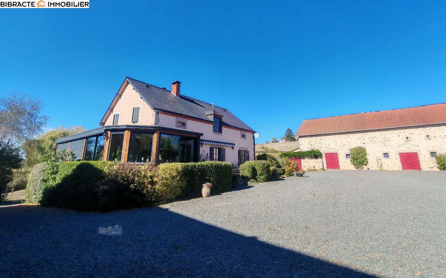 à vendre villa Millay Nièvre 5
