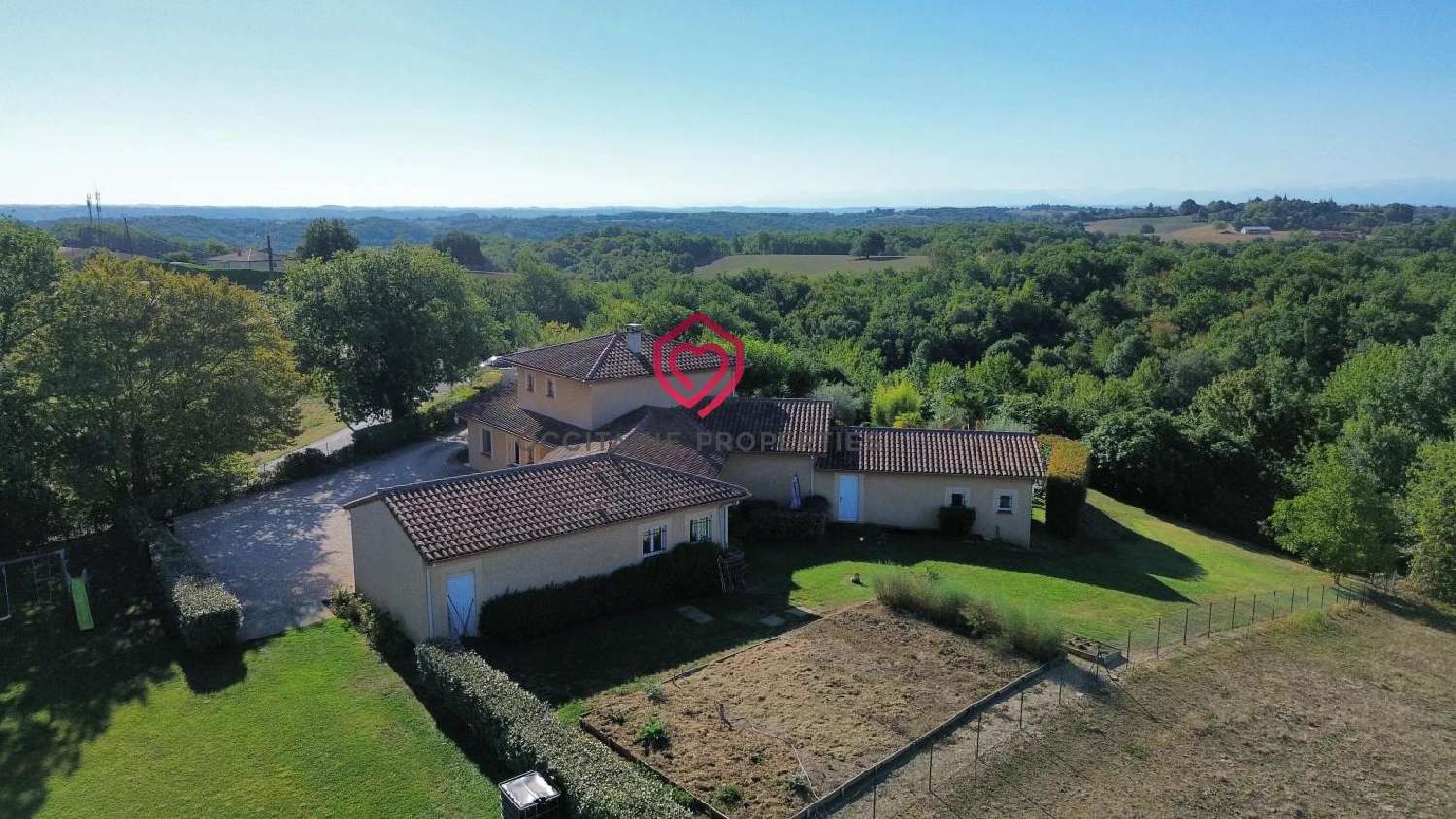 à vendre villa Mirande Gers 3