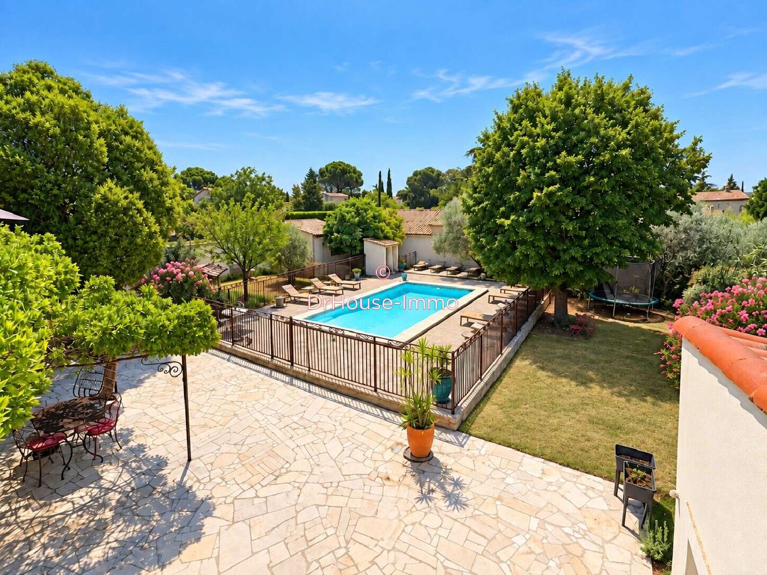 à vendre villa Morières-lès-Avignon Vaucluse 1