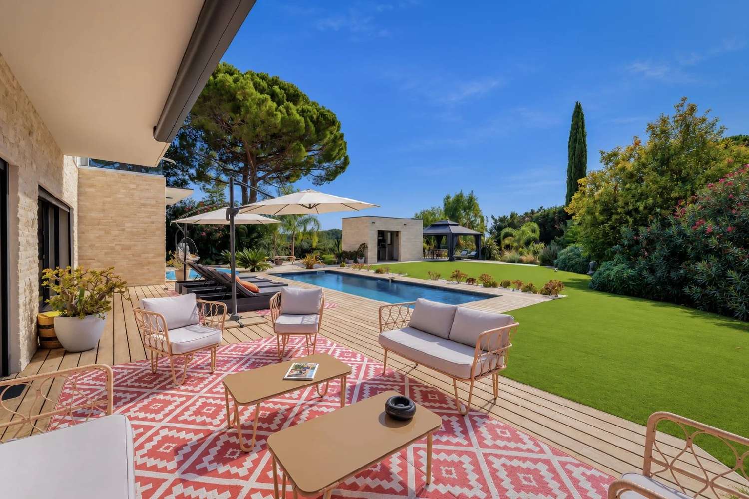 for sale villa Mougins Alpes-Maritimes 3