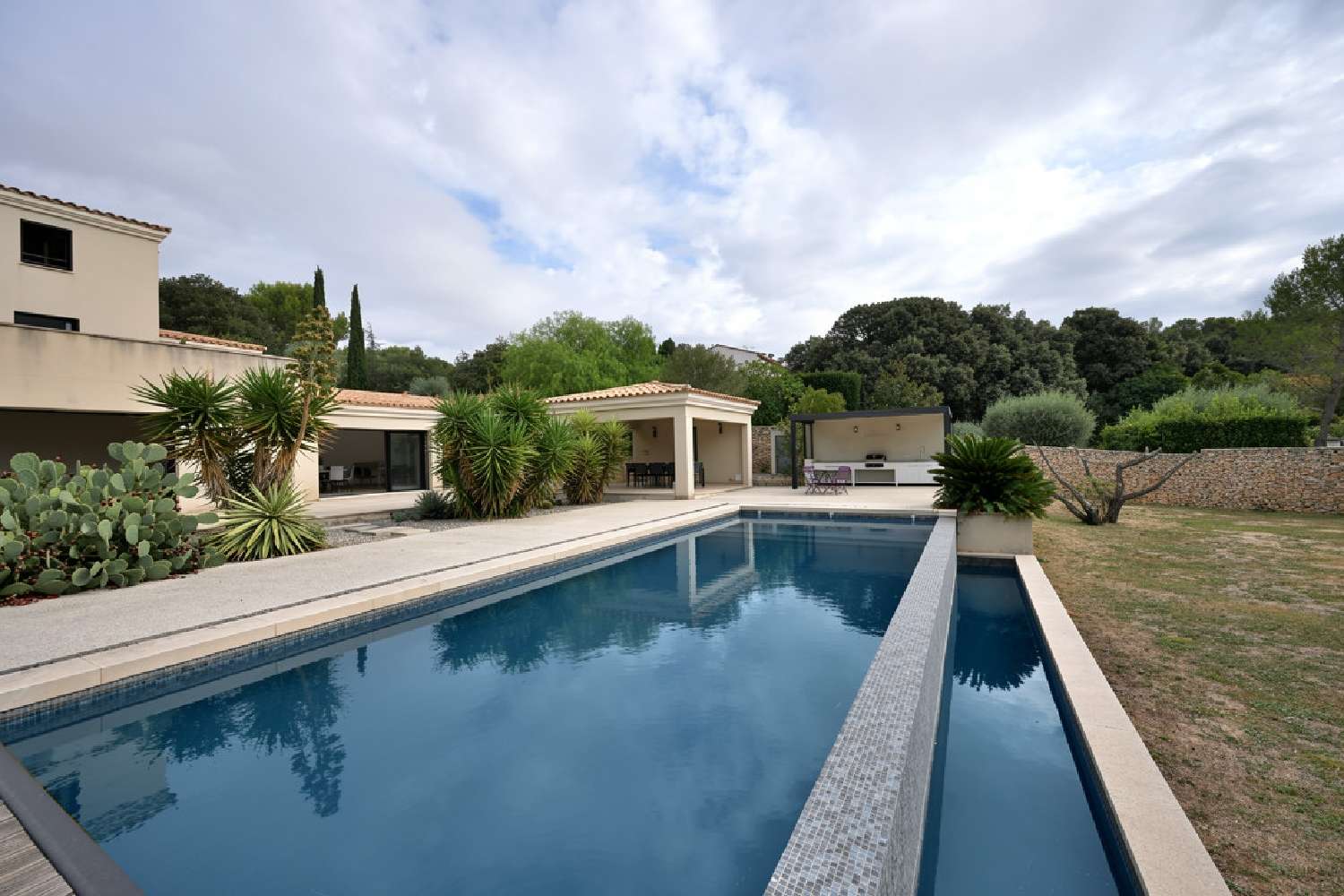 en venta villa Nîmes Gard 1