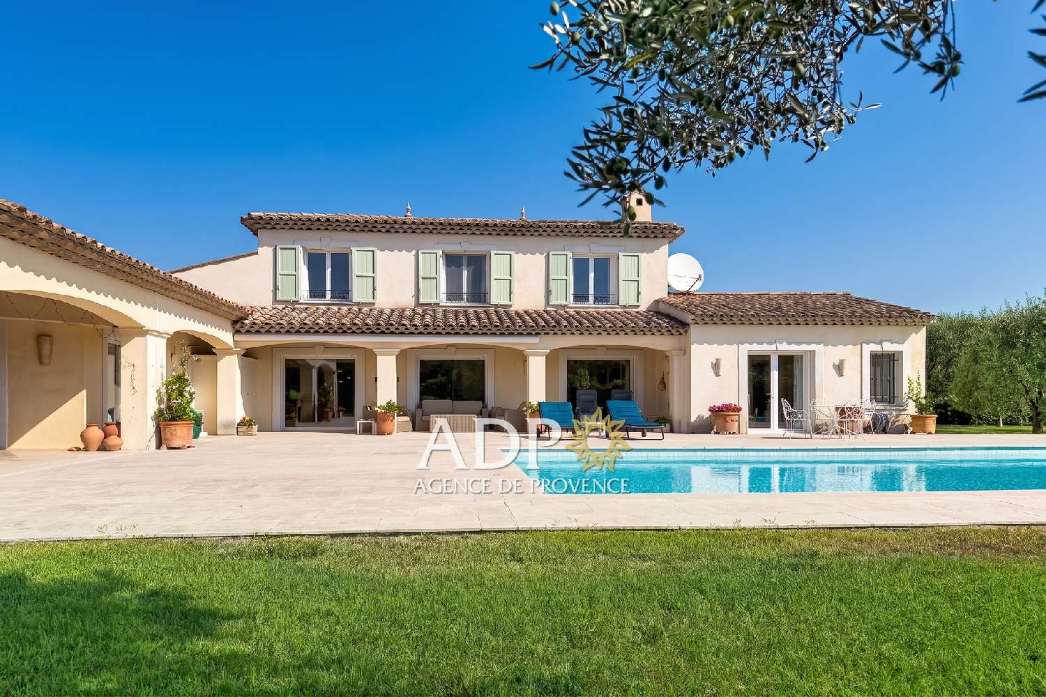  for sale villa Plascassier Alpes-Maritimes 1