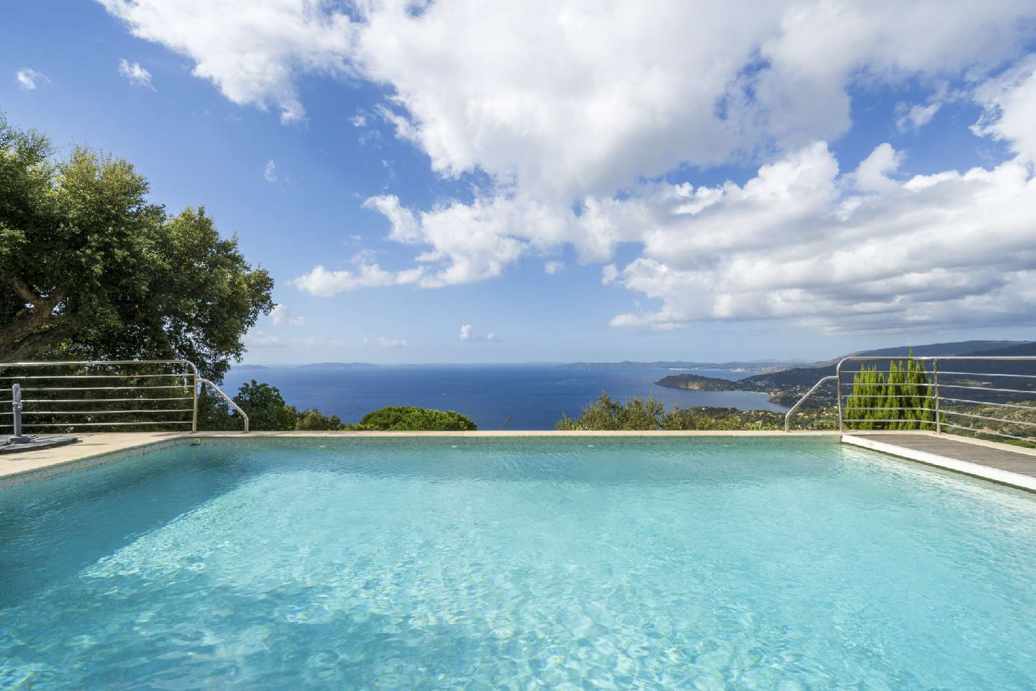 for sale villa Rayol-Canadel-sur-Mer Var 2