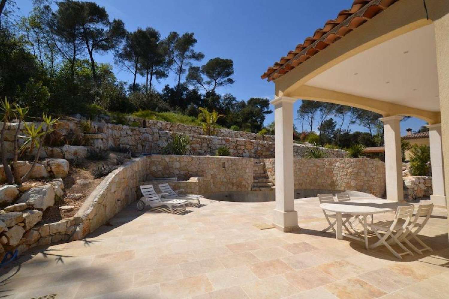 à vendre villa Roquefort-les-pins Alpes-Maritimes 3