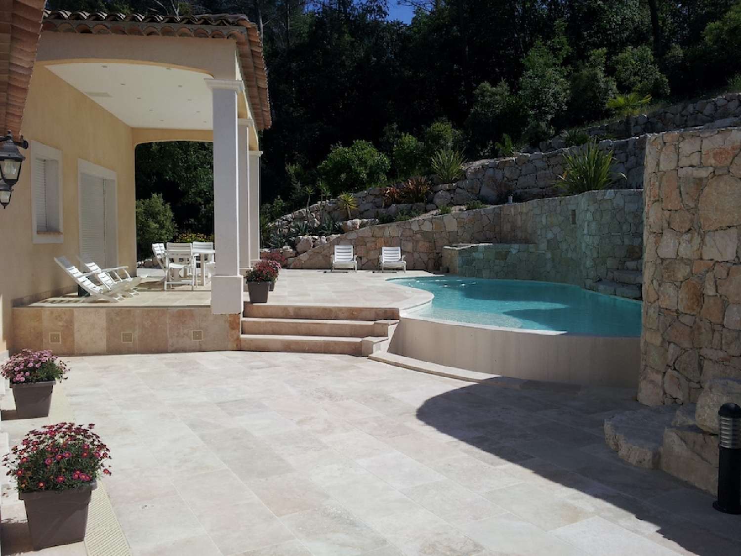 à vendre villa Roquefort-les-pins Alpes-Maritimes 4