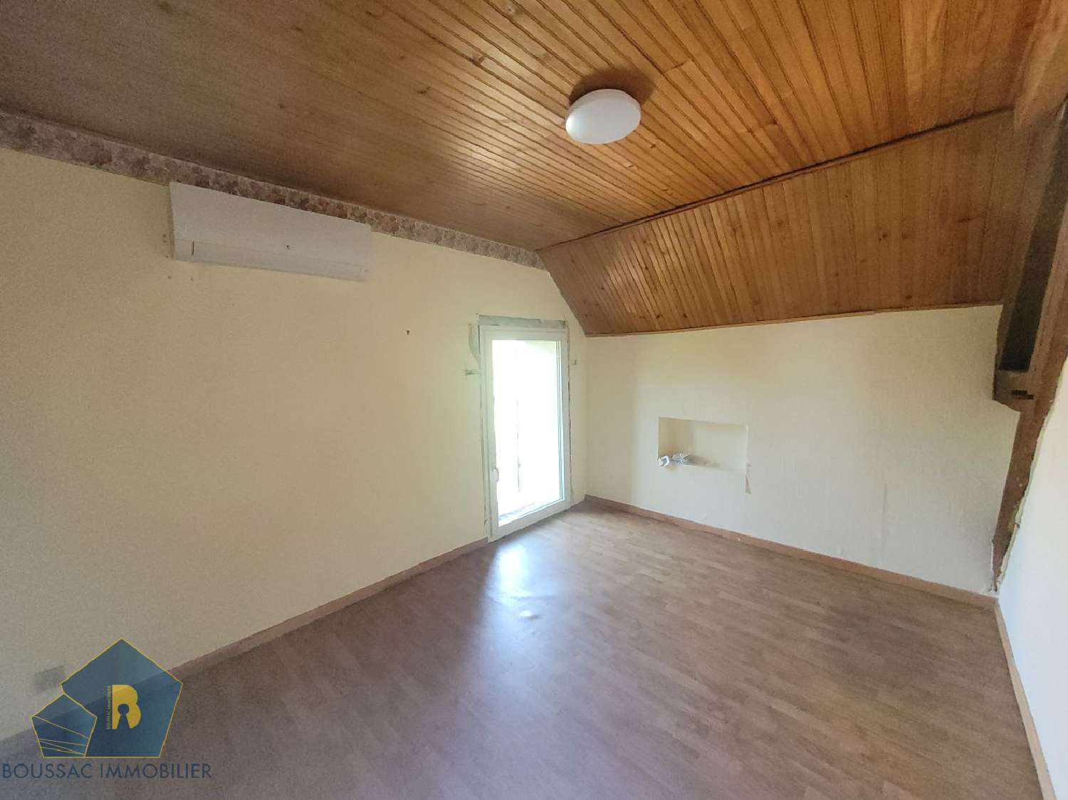  à vendre villa Saint-Sauvier Allier 5