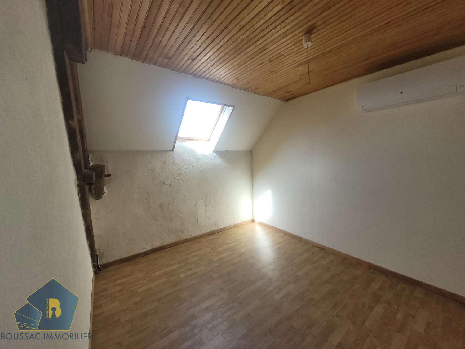 à vendre villa Saint-Sauvier Allier 8