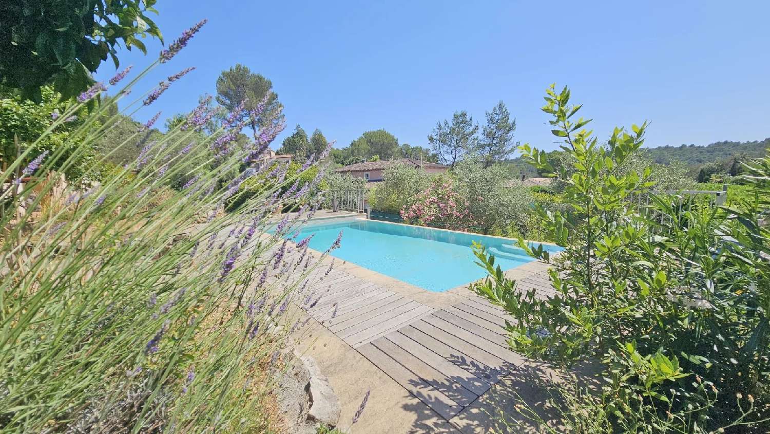 à vendre villa Valbonne Alpes-Maritimes 2
