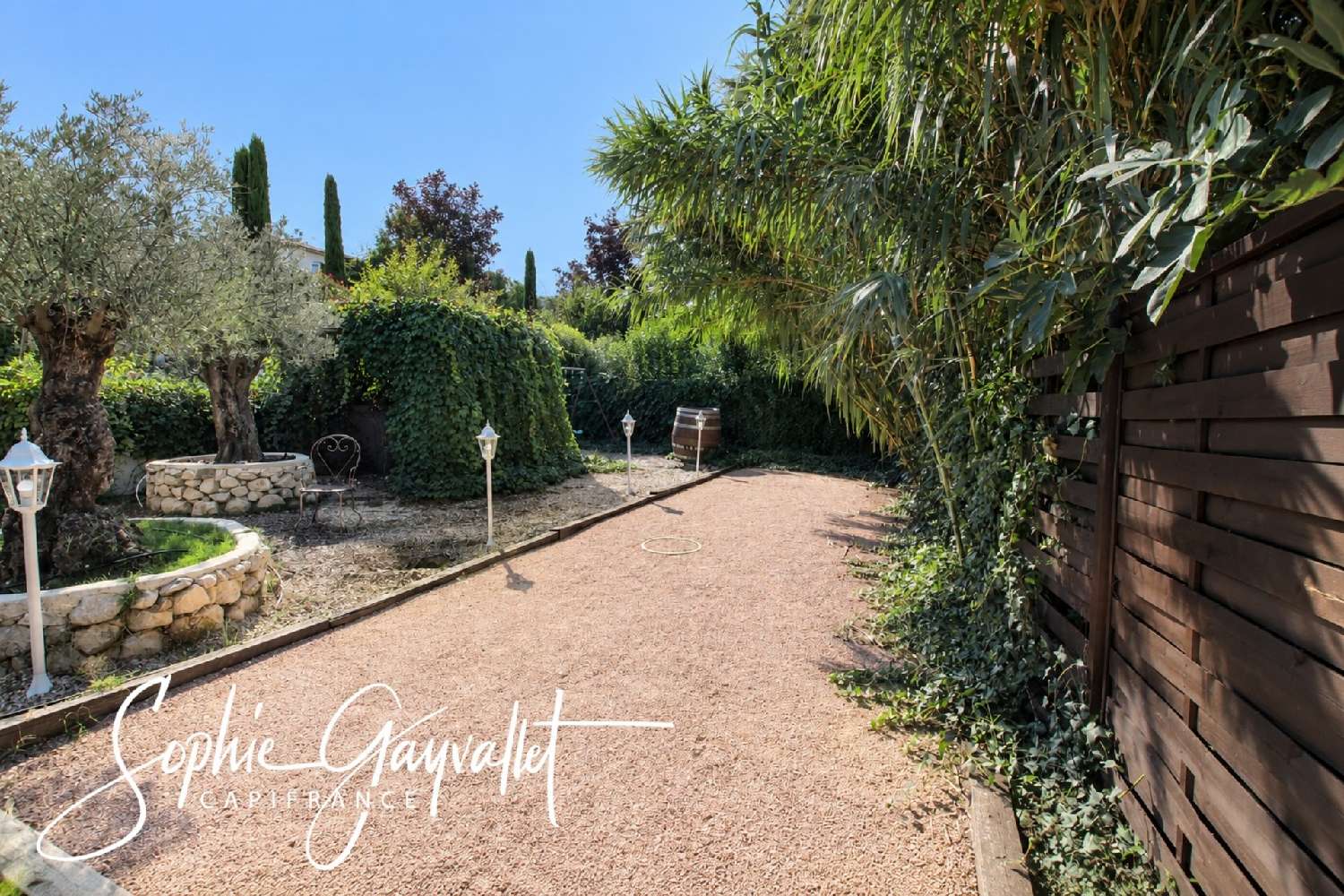à vendre villa Velaux Bouches-du-Rhône 4
