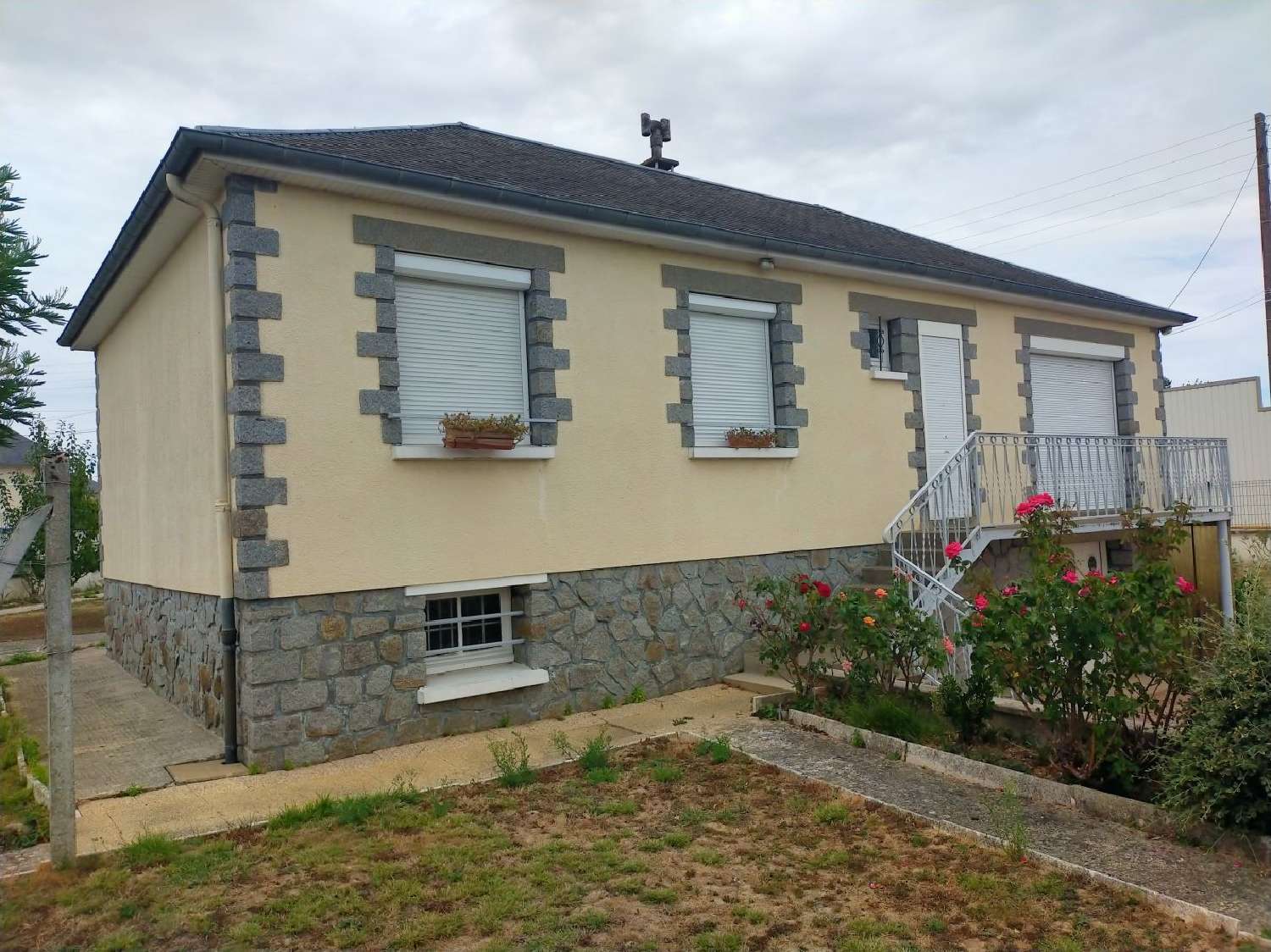  à vendre villa Villaines-la-Juhel Mayenne 1