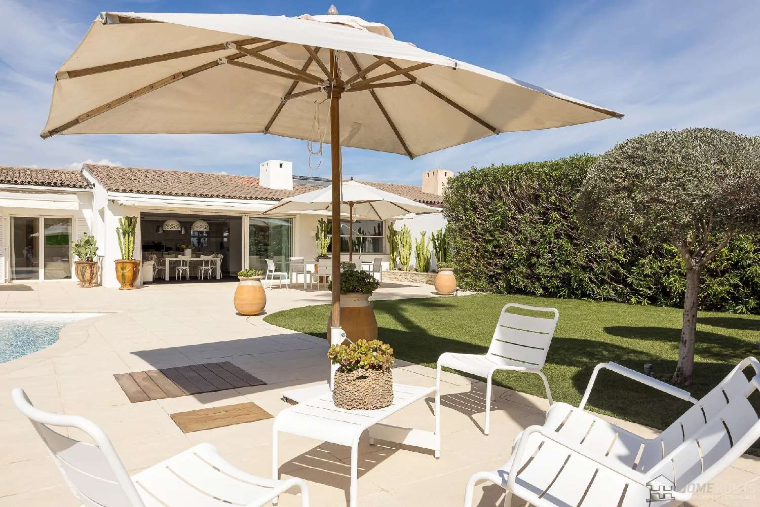  for sale villa Villeneuve-Loubet Alpes-Maritimes 2