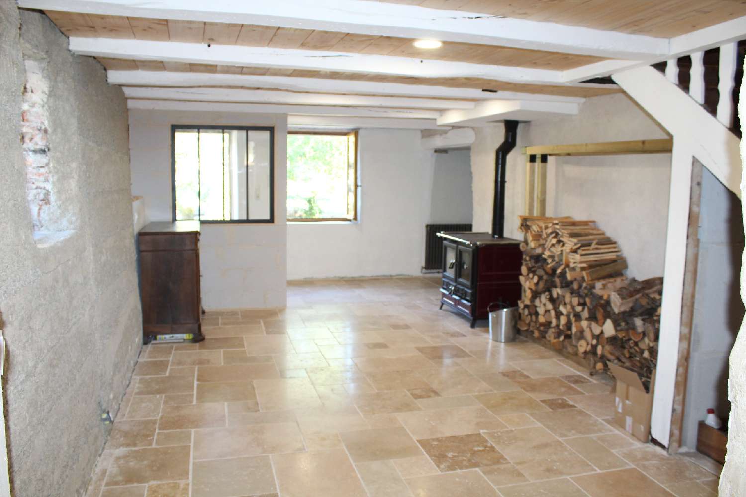  for sale village house Florentia Jura 5