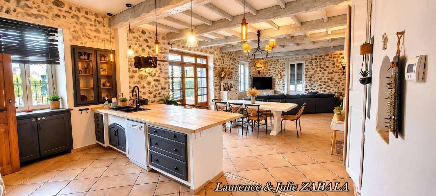 te koop dorpshuis La Motte-du-Caire Alpes-de-Haute-Provence 1