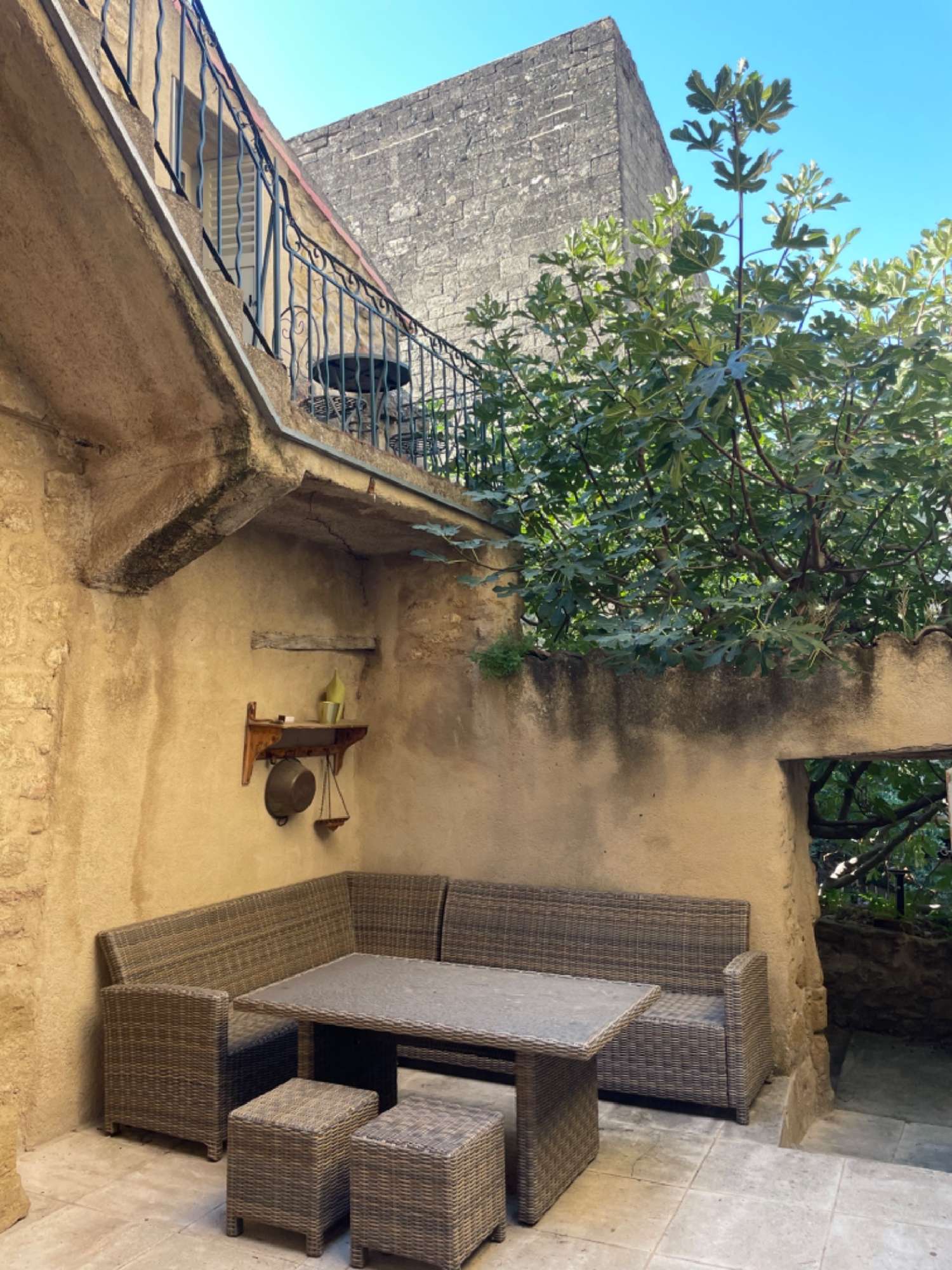 te koop dorpshuis Lauris Vaucluse 3