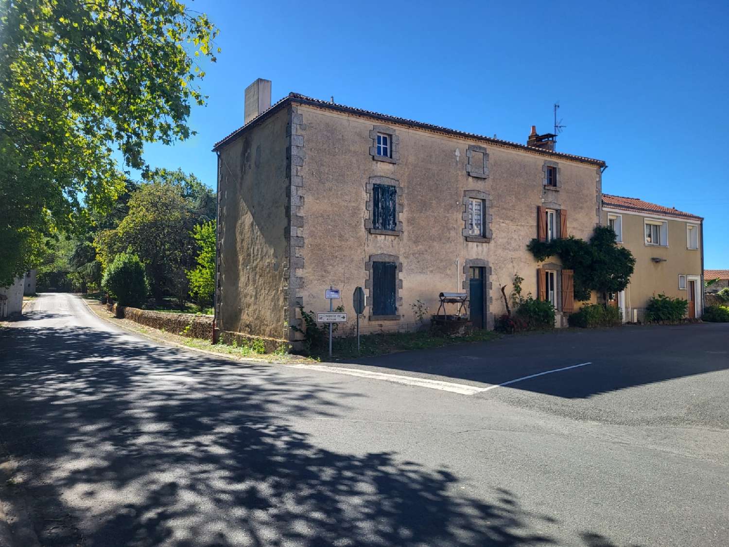 for sale village house Maisontiers Deux-Sèvres 2