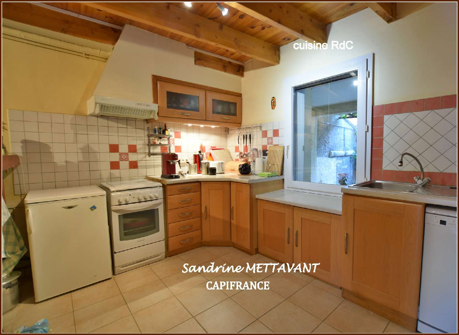 en venta casa de pueblo Saint-Thibéry Hérault 4