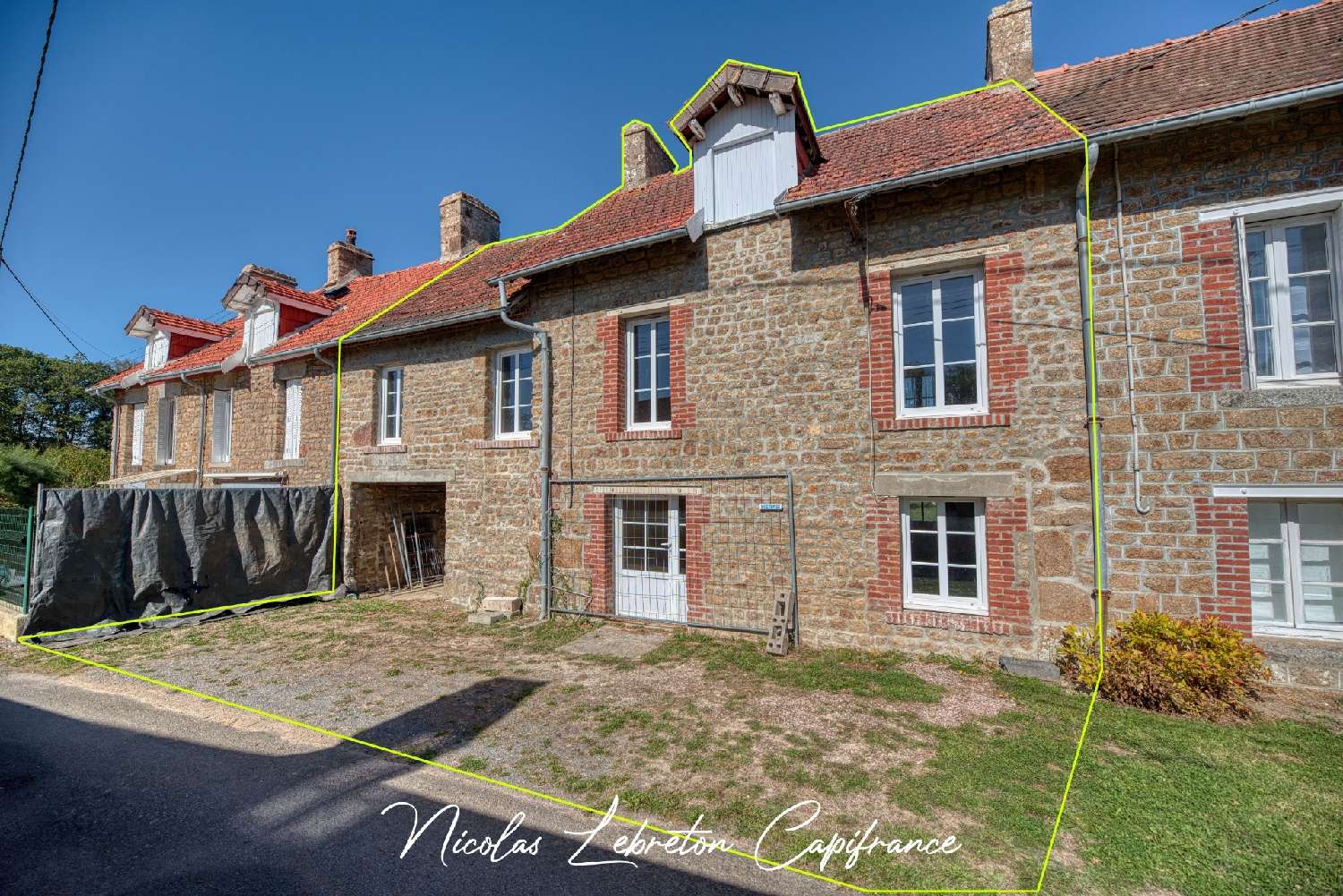 en venta casa de pueblo Sainte-Honorine-la-Chardonne Orne 1