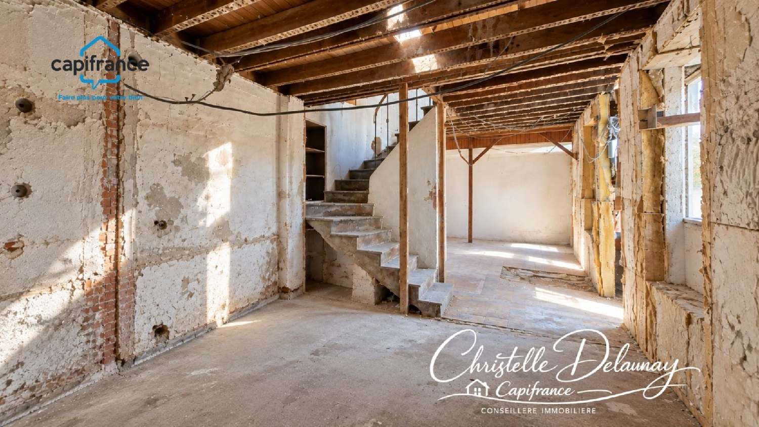 for sale village house Villaines-la-Juhel Mayenne 3