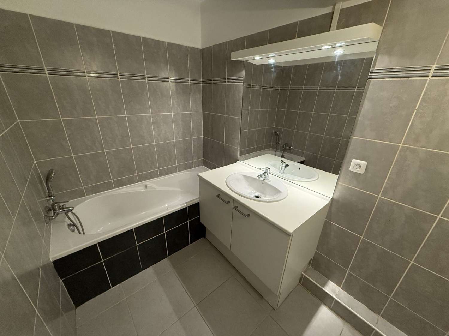  te koop appartement Aix-en-Provence Bouches-du-Rhône 5