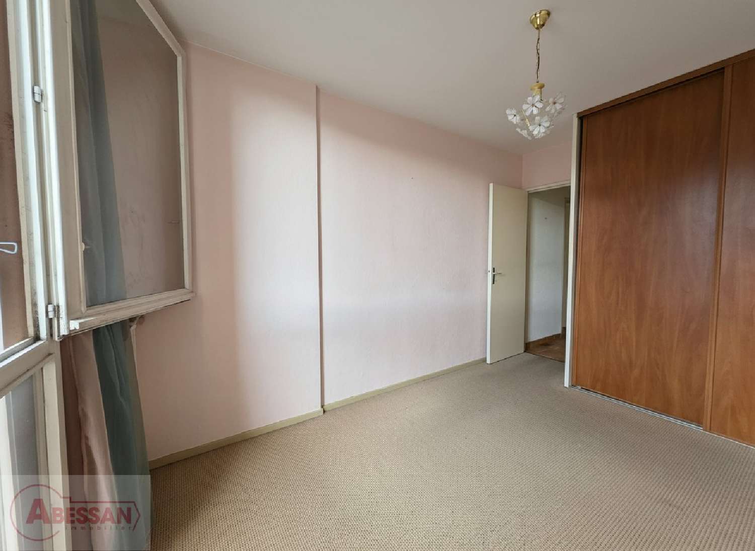  te koop appartement Alès Gard 8