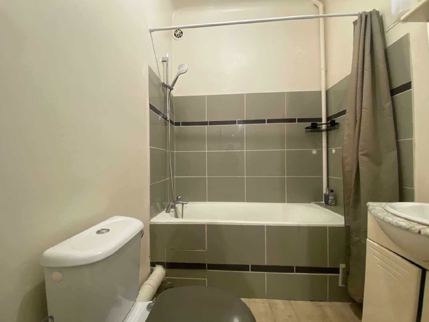  for sale apartment Alès Gard 4