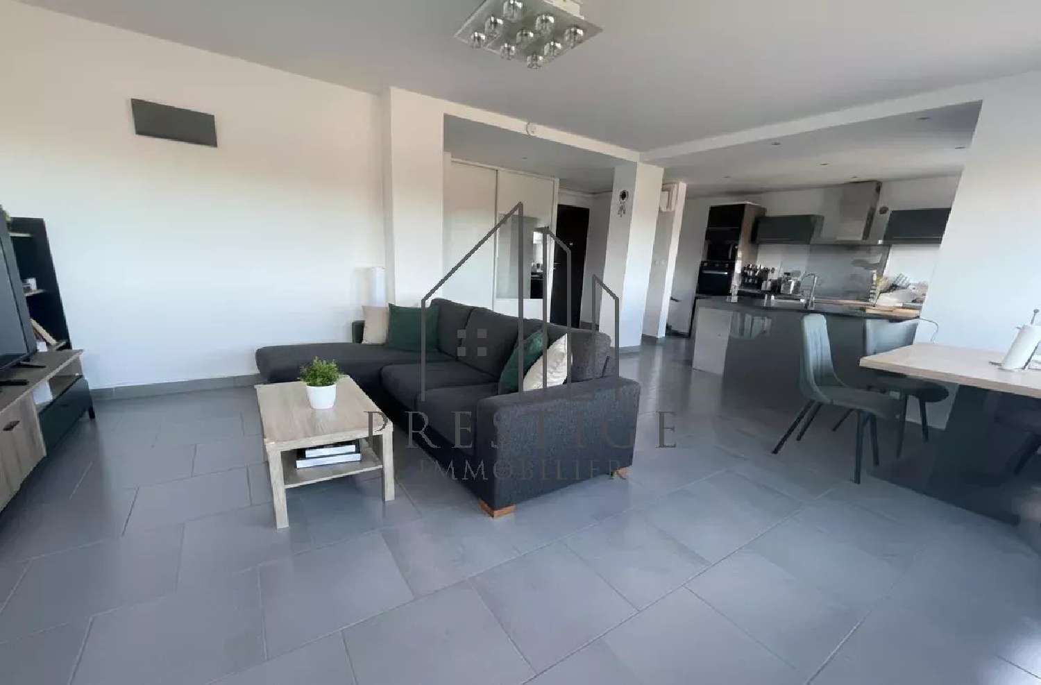  for sale apartment Aubagne Bouches-du-Rhône 3