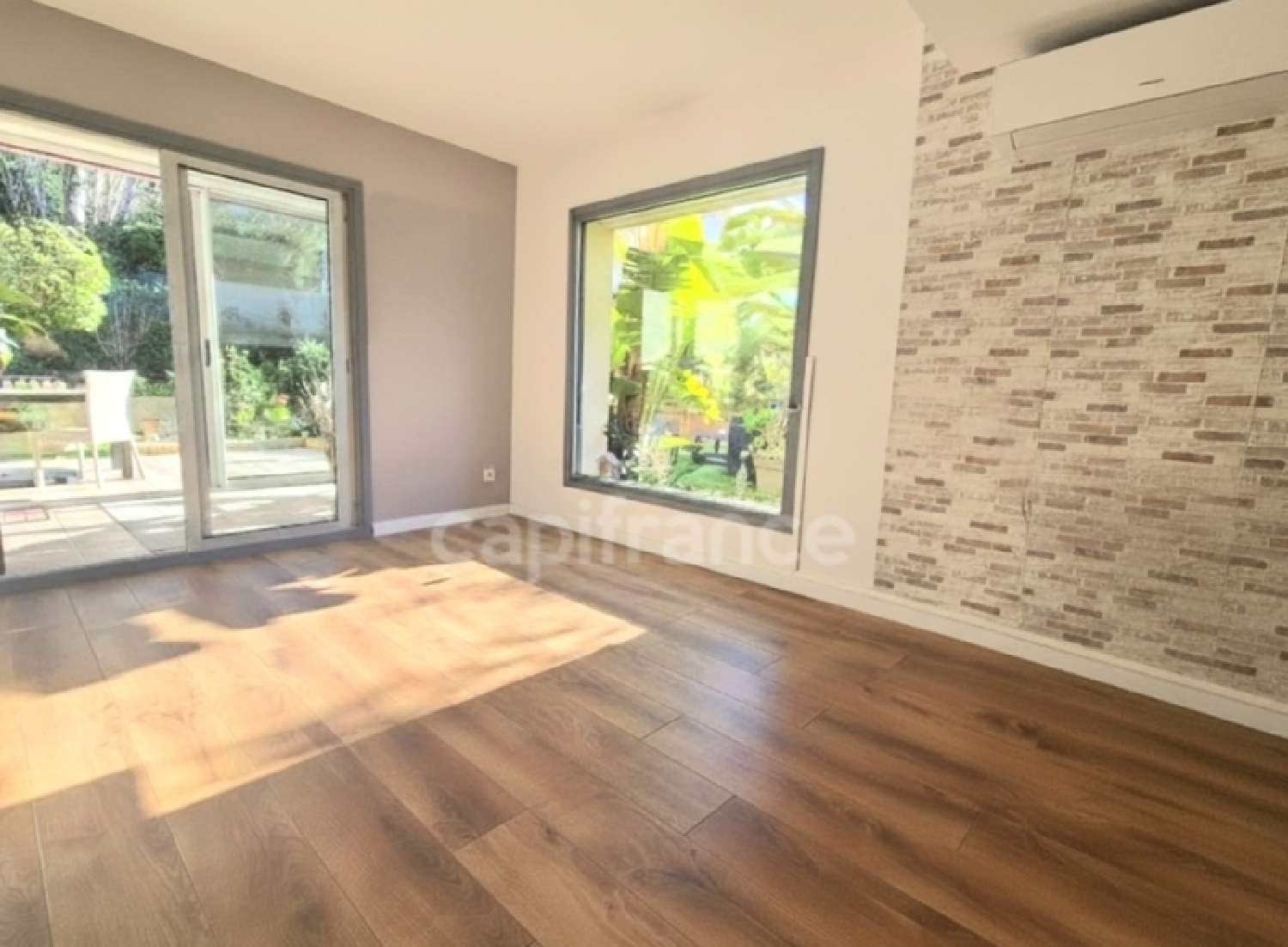 for sale apartment Le Brusc Var 4