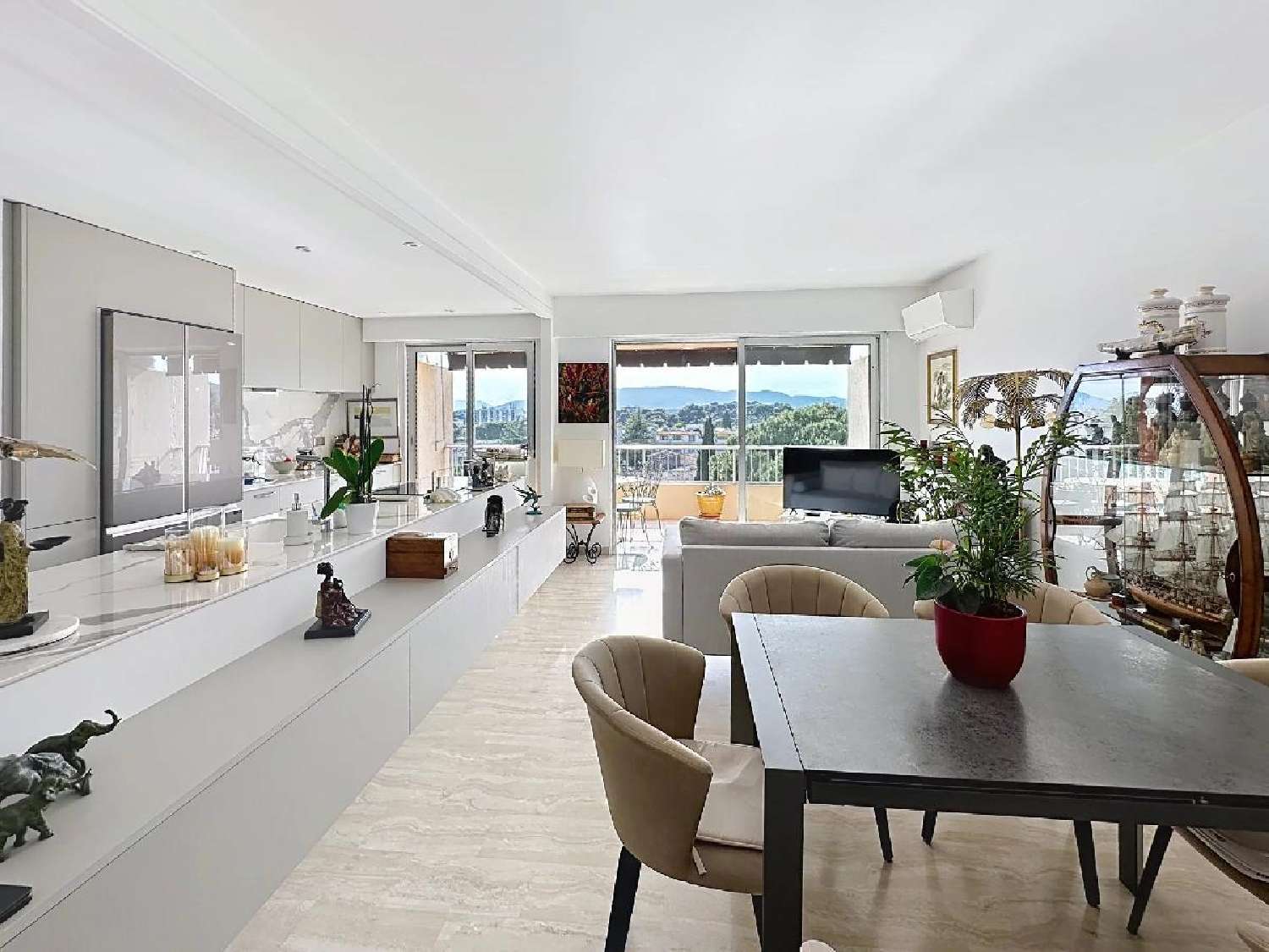 à vendre appartement Le Cannet Alpes-Maritimes 3