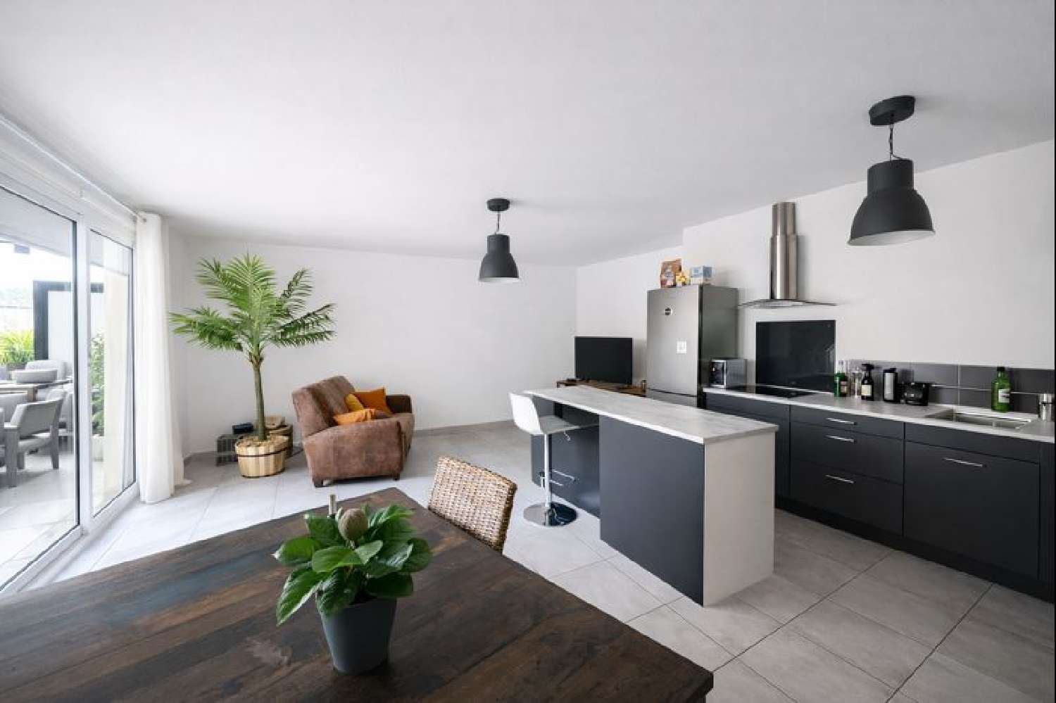  te koop appartement Mèze Hérault 1