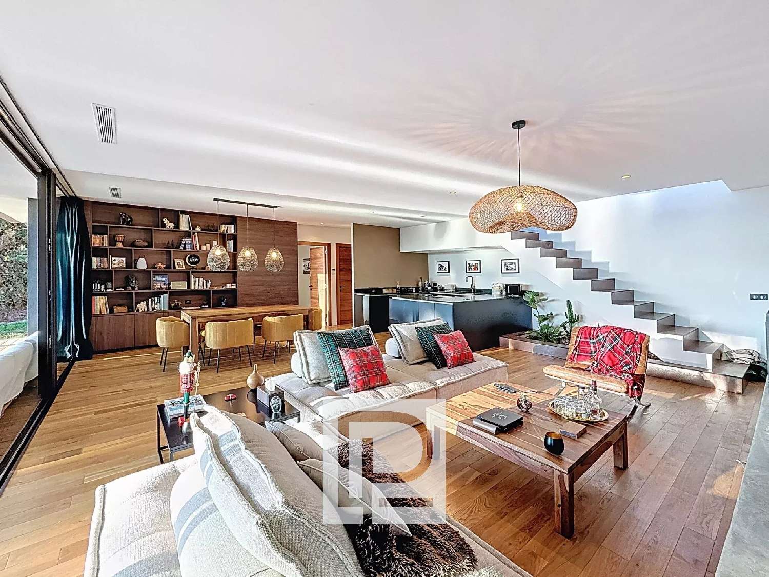  à vendre appartement Mougins Alpes-Maritimes 1