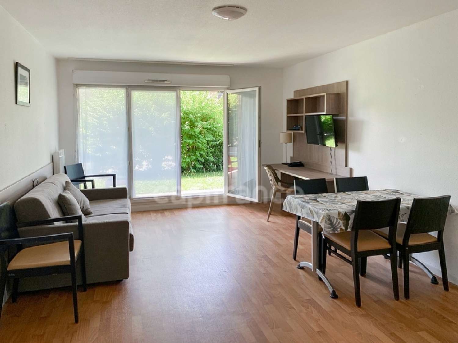  te koop appartement Prévessin-Moens Ain 3