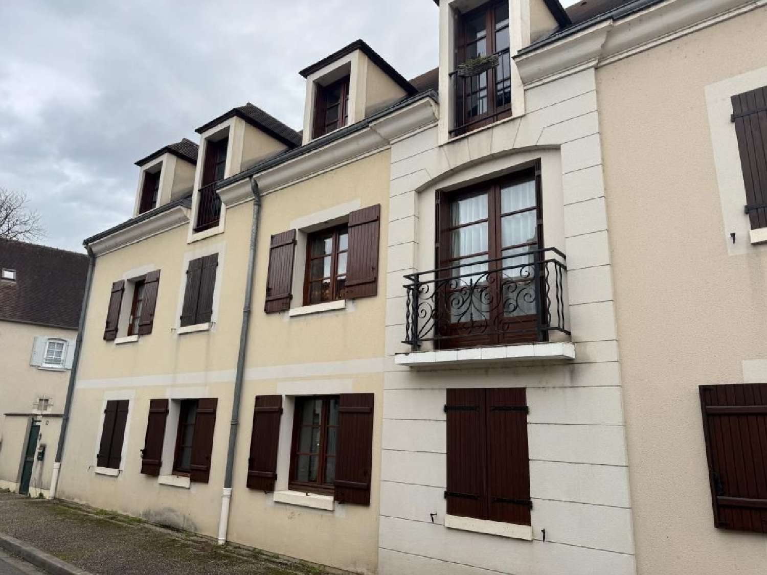  for sale apartment Saint-Amand-Montrond Cher 1