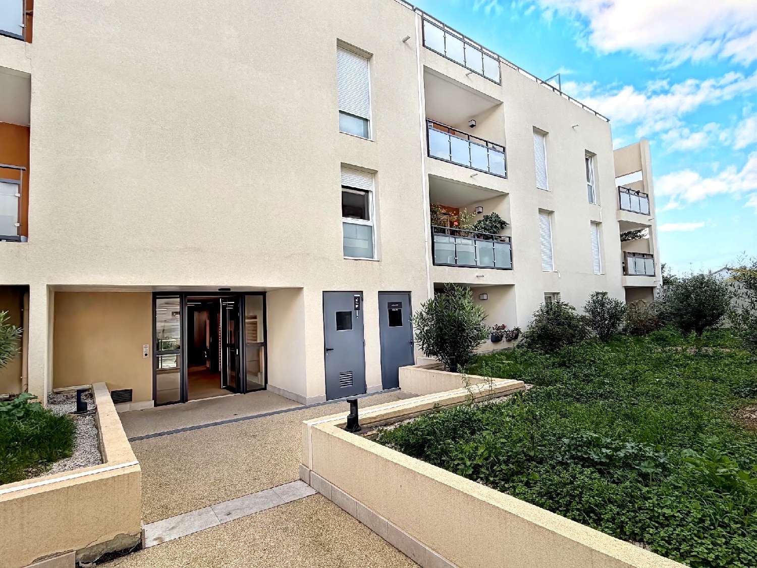  te koop appartement Saint-Césaire Gard 6
