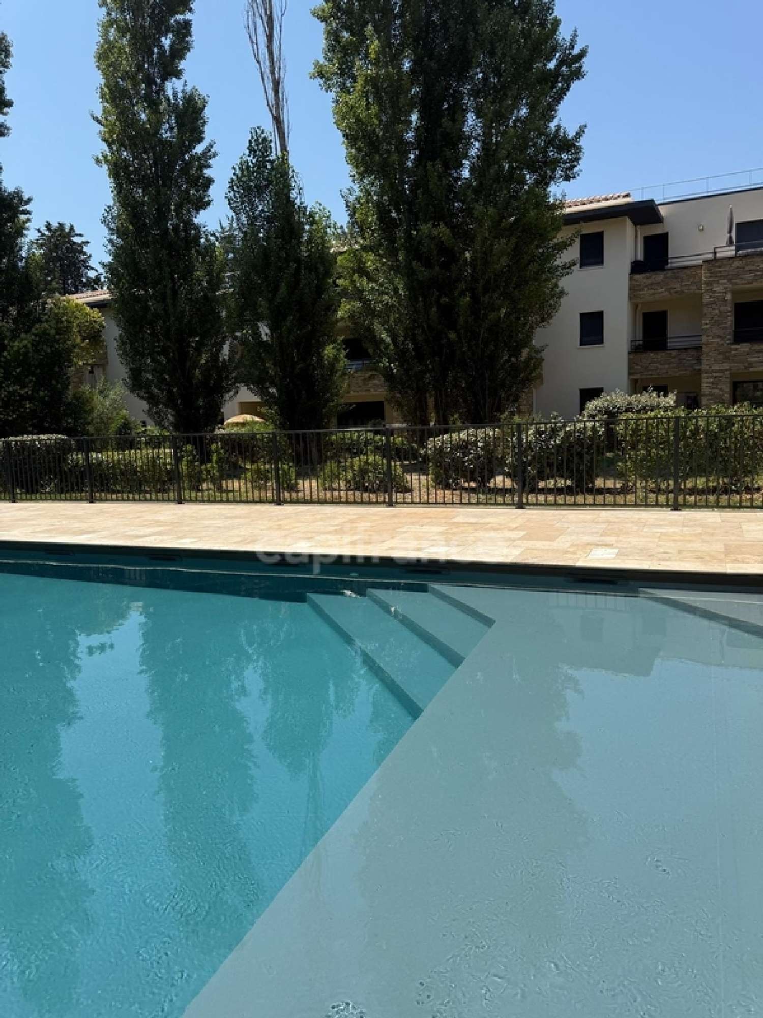  en venta apartamento Ventabren Bocas del Ródano 3