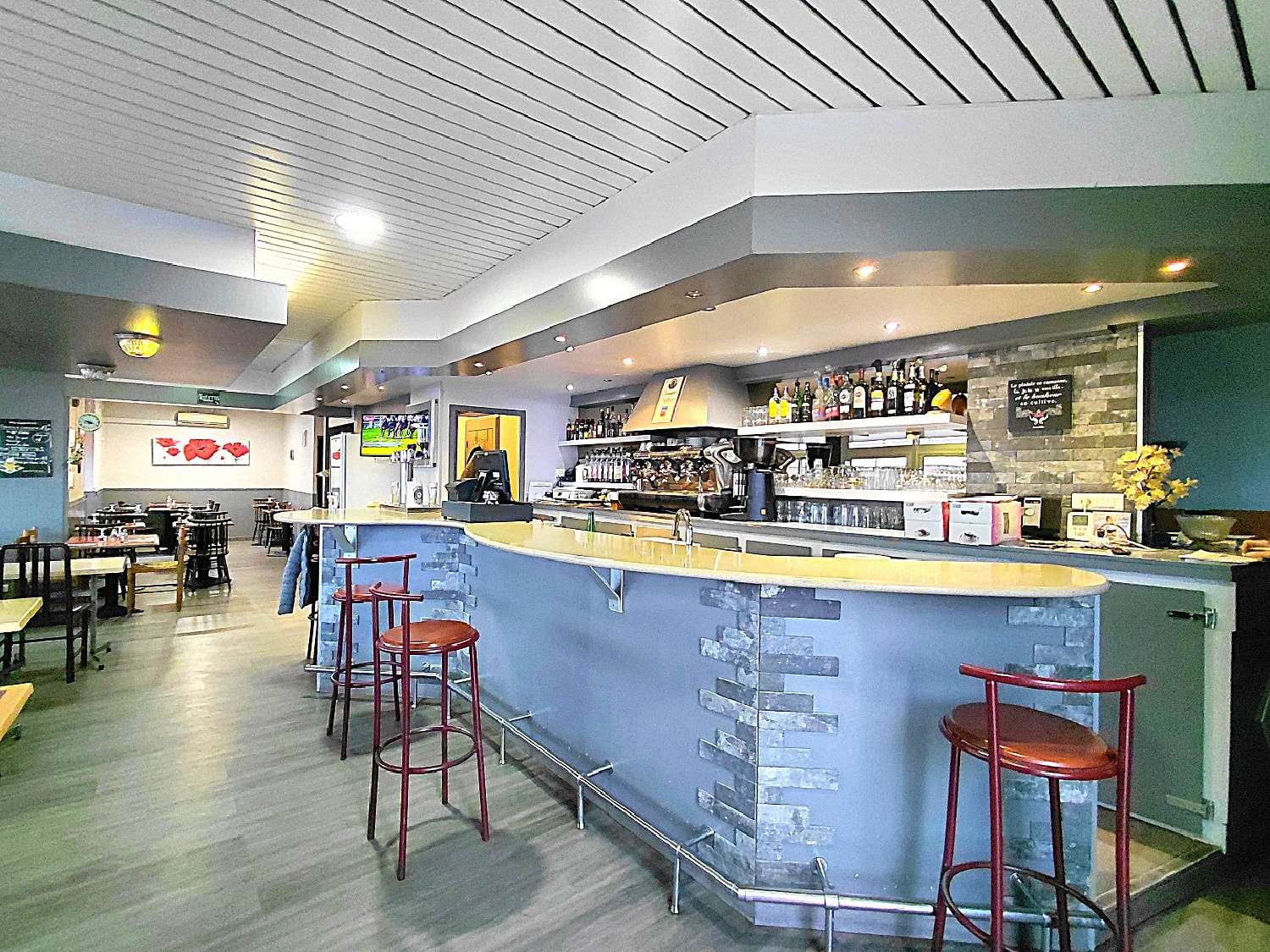 for sale bar cafe Aurillac Cantal 2