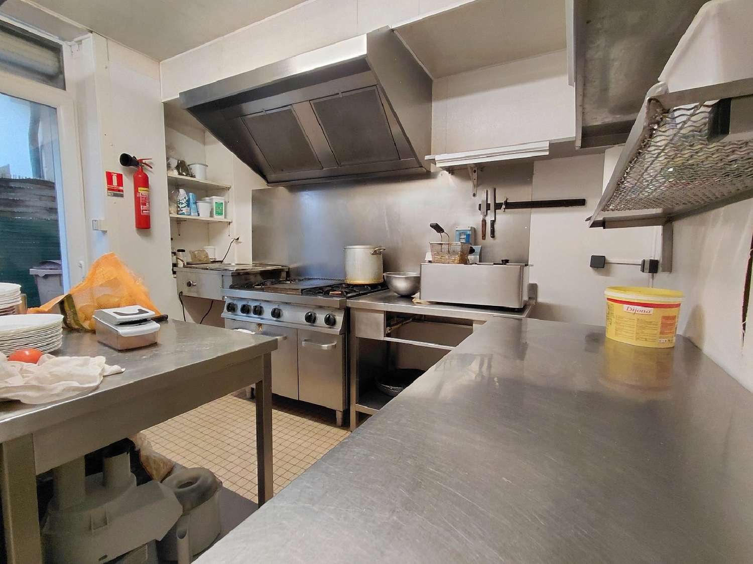 for sale bar cafe Aurillac Cantal 5