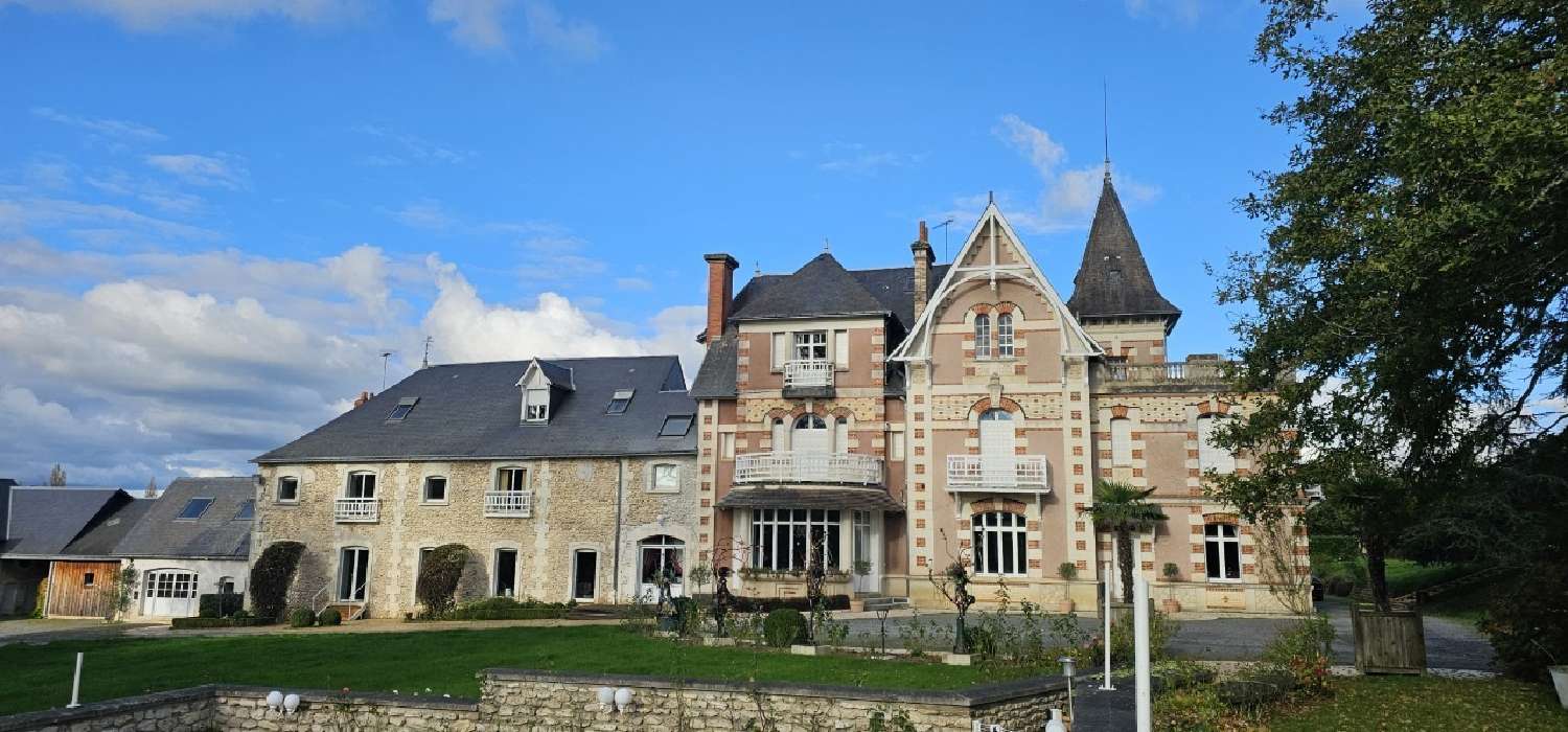 à vendre château Tours Indre-et-Loire 2