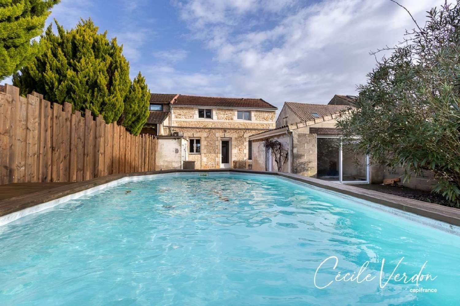  te koop stadshuis Bergerac Dordogne 1