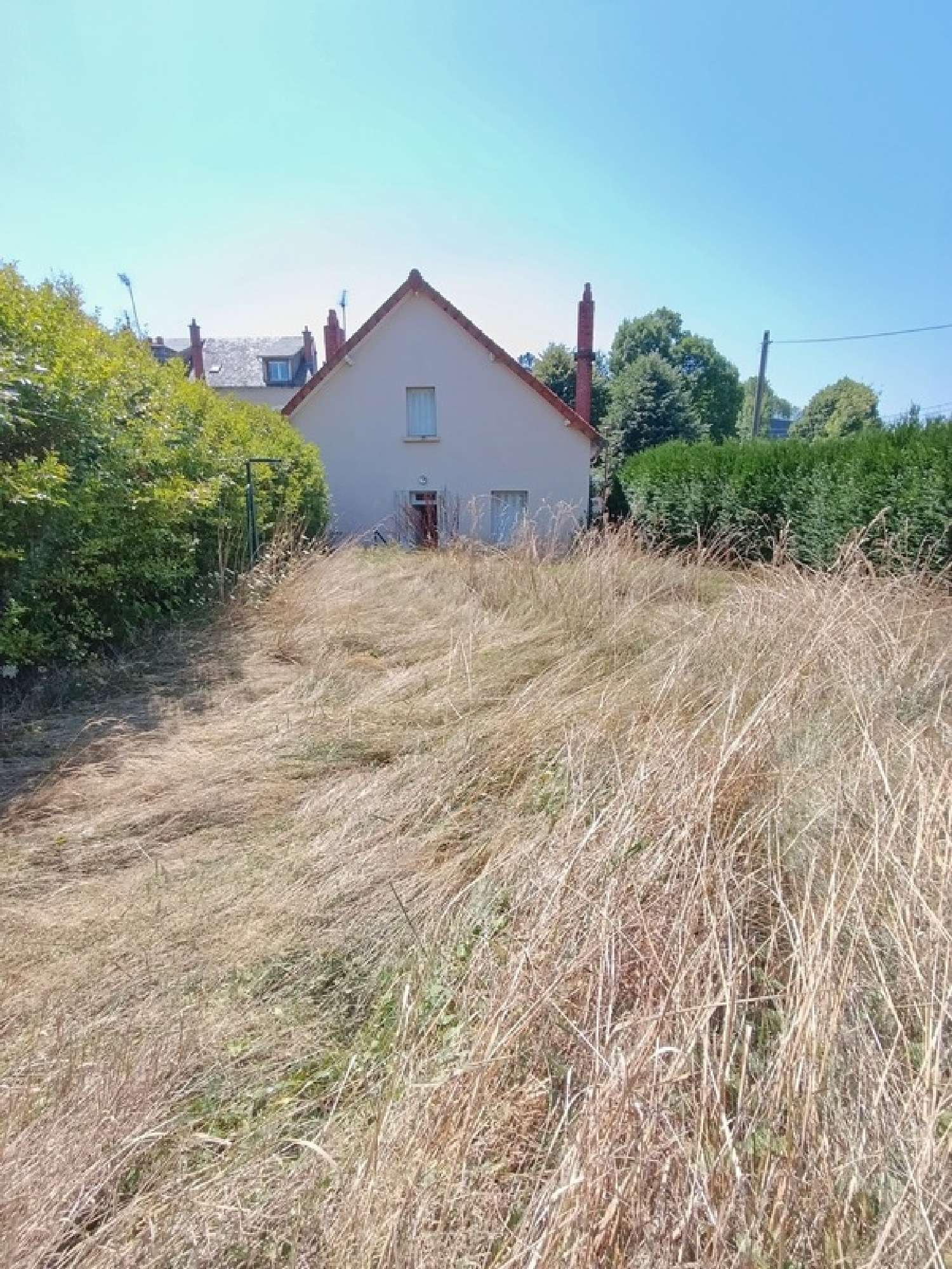  for sale city house Mauriac Cantal 1