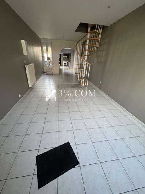 Petite Forêt Nord stadshuis foto 7261987