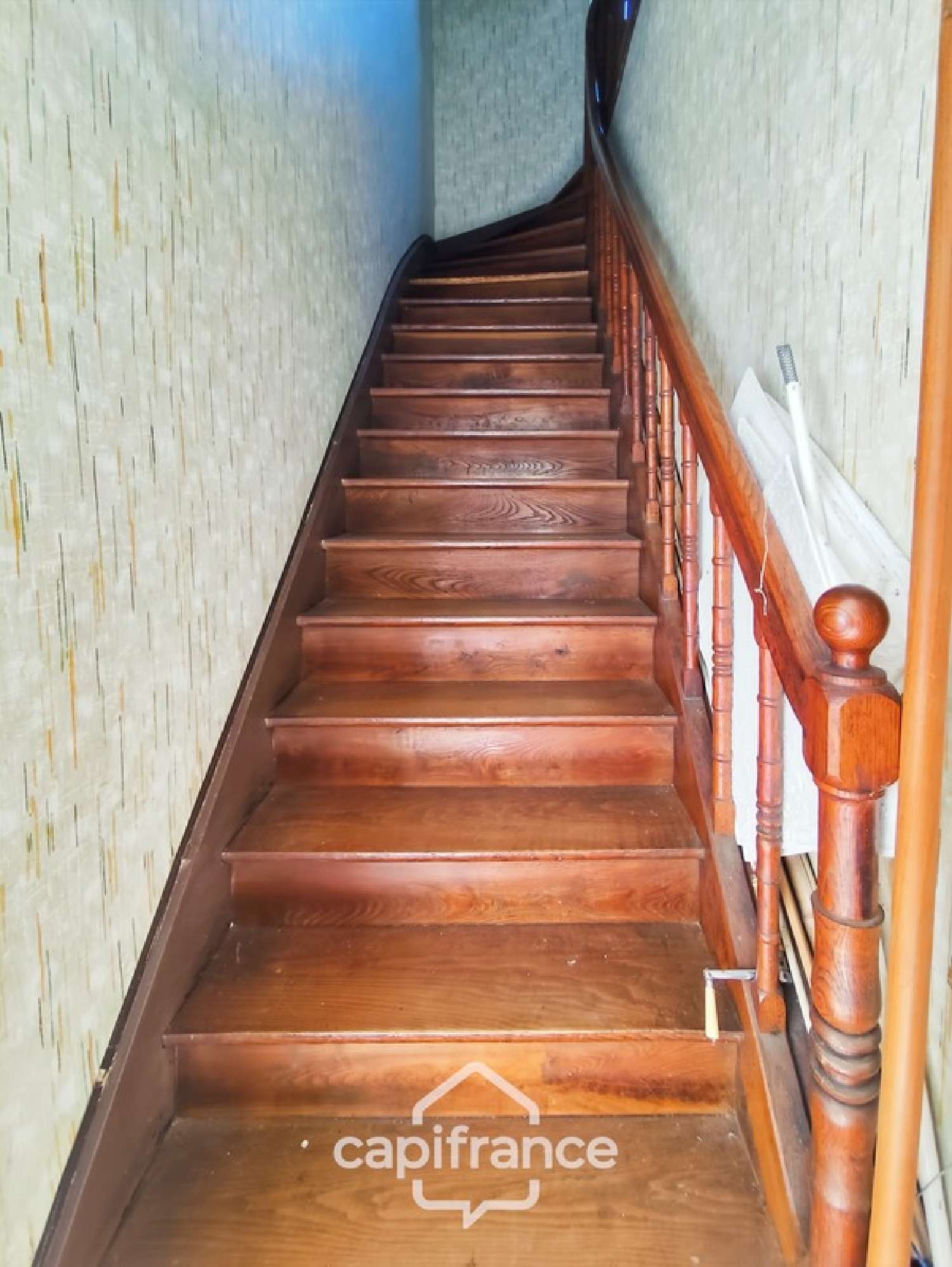  à vendre commerce Bessé-sur-Braye Sarthe 5