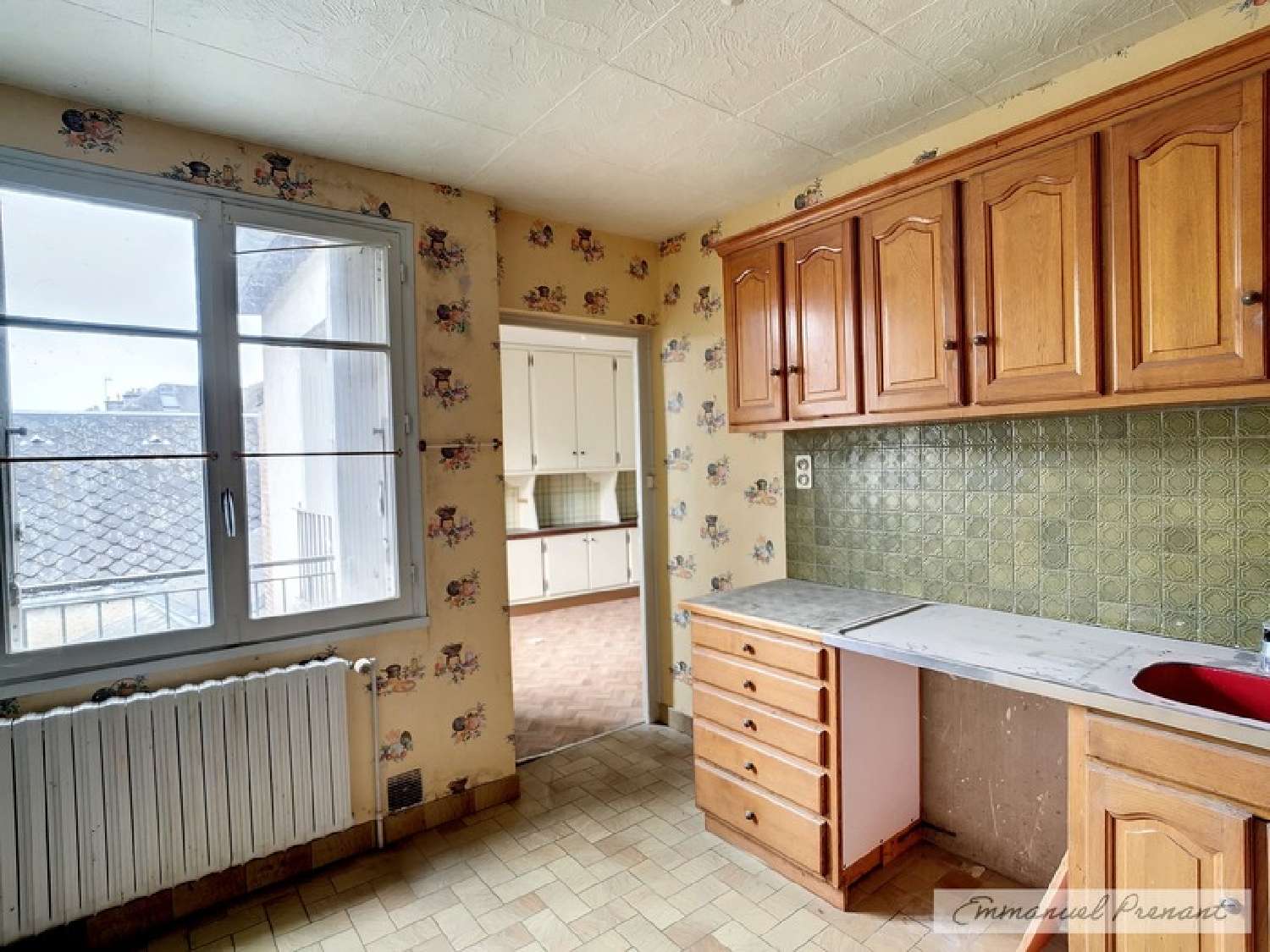  à vendre commerce Bessé-sur-Braye Sarthe 4