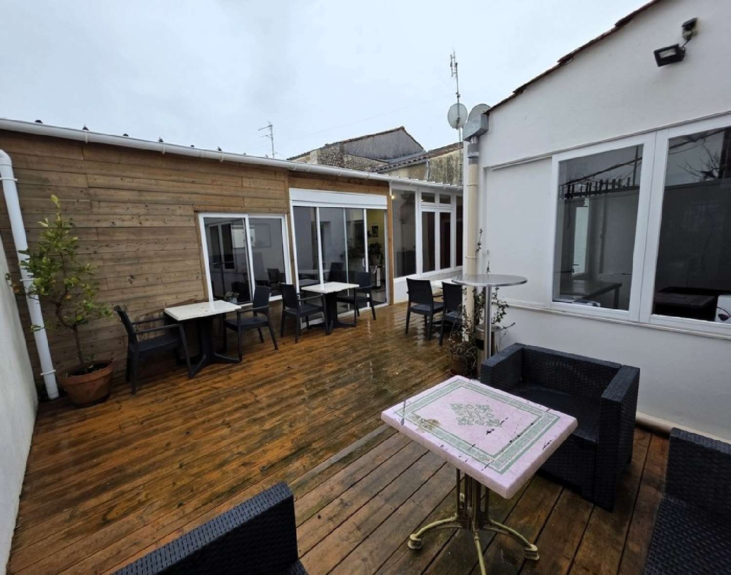 for sale commercial Dolus-d'Oléron Charente-Maritime 8