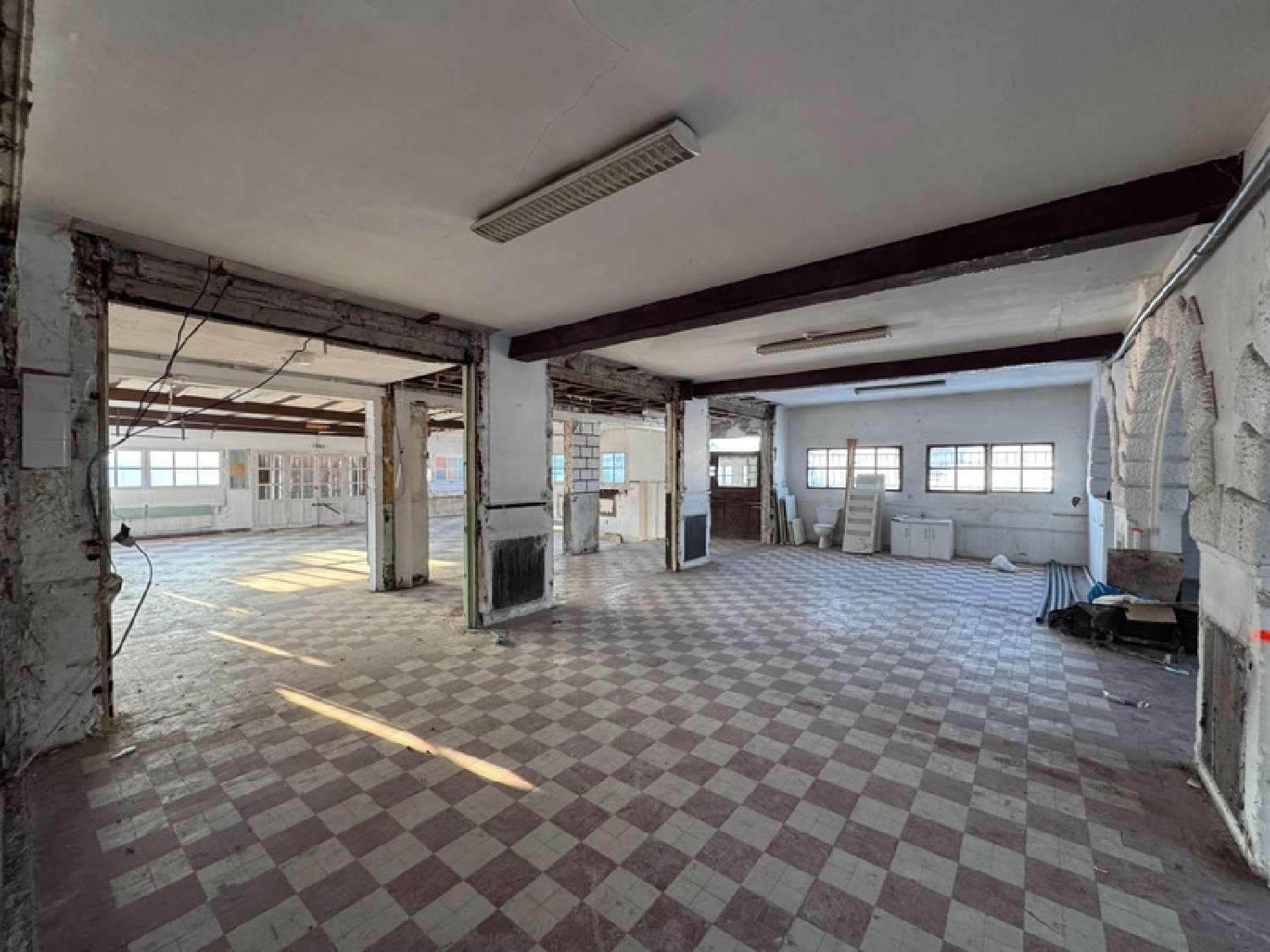 en venta local comercial Émerainville Seine-et-Marne 3