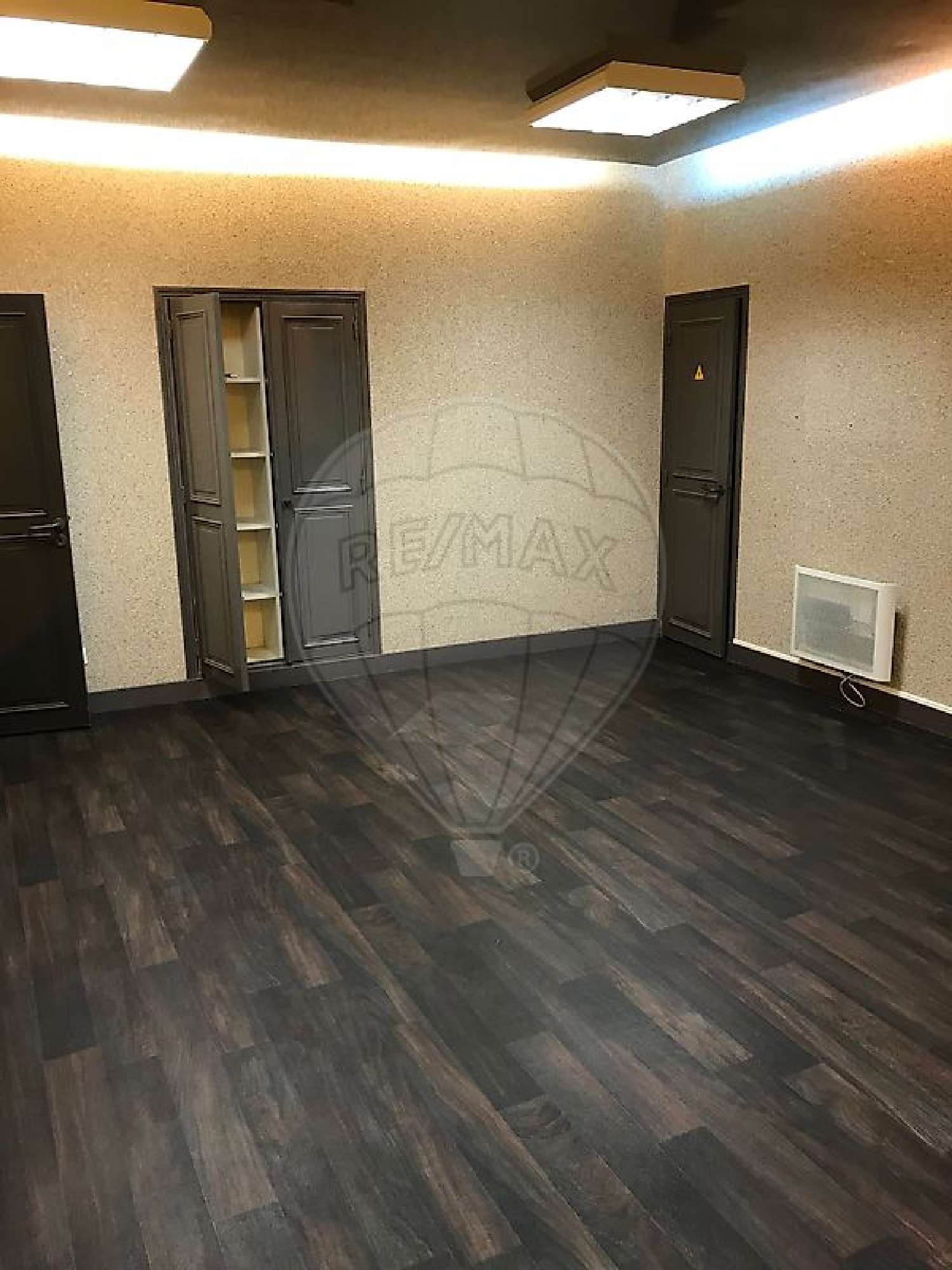  à vendre commerce Garchizy Nièvre 3