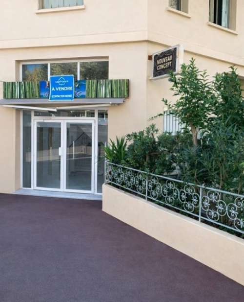 Juan-les-Pins Alpes-Maritimes commerce foto 7258920