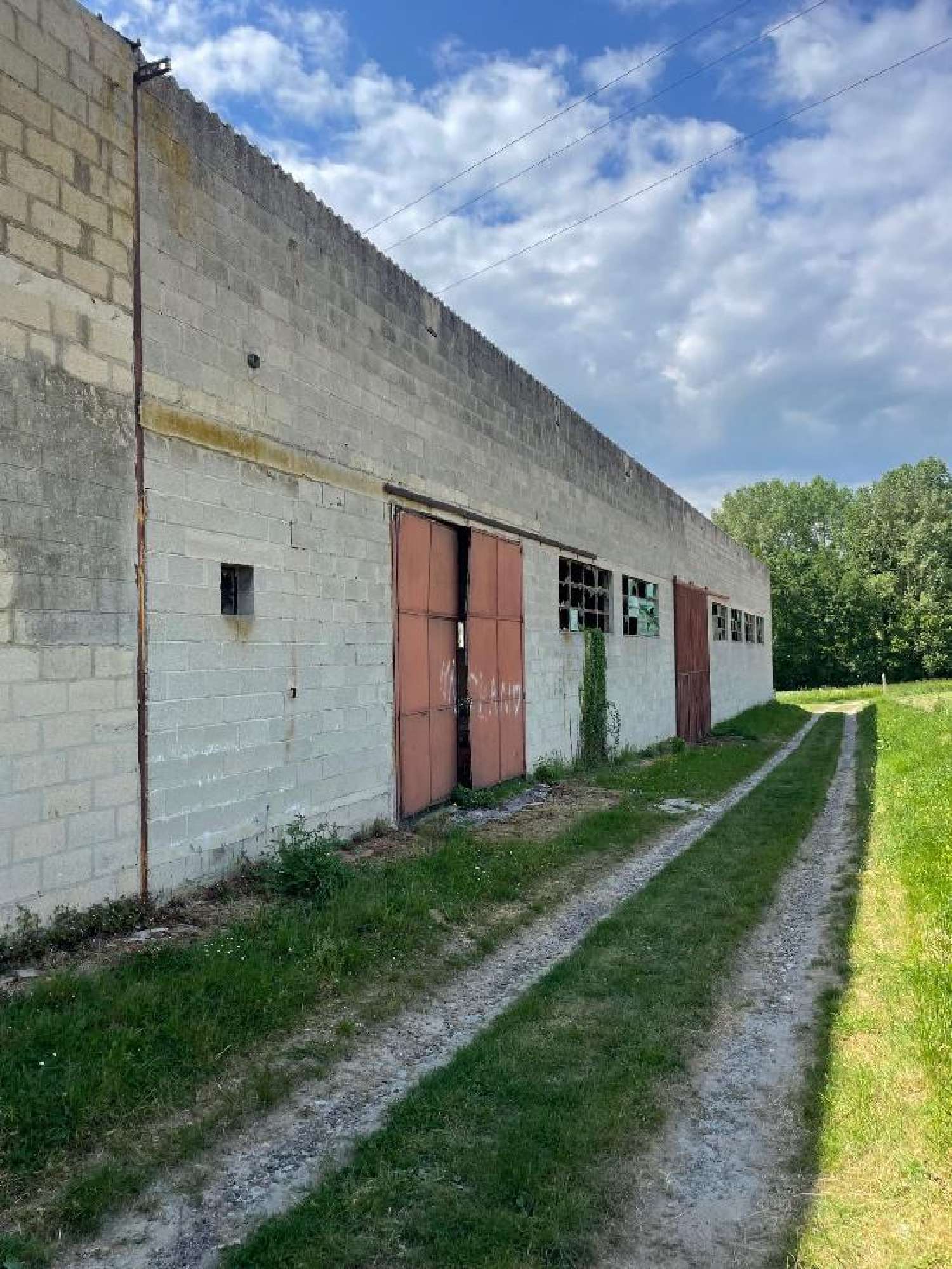  for sale commercial Leuilly-sous-Coucy Aisne 1