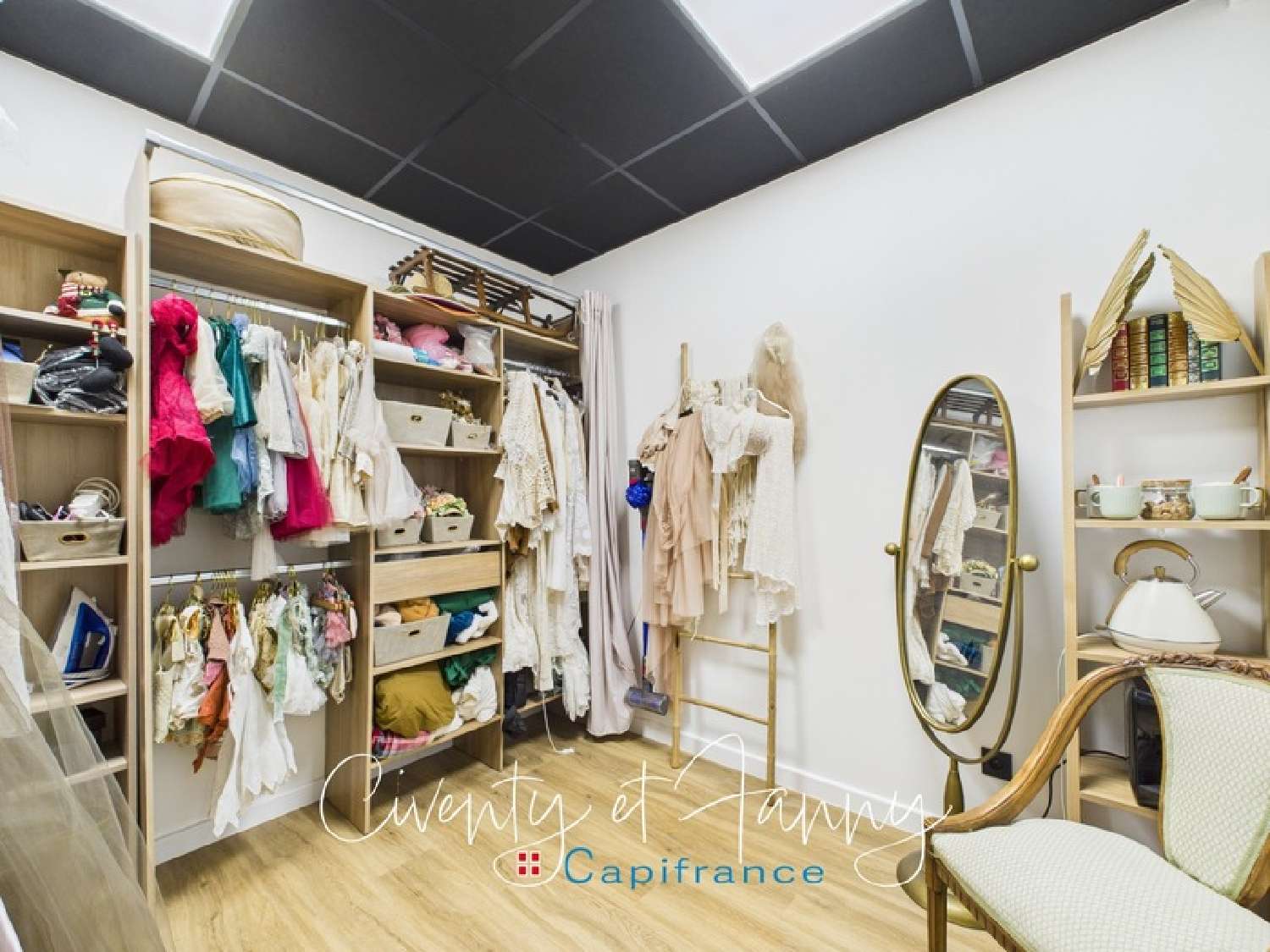 te koop bedrijfsruimte/ kantoor Méry Savoie 6