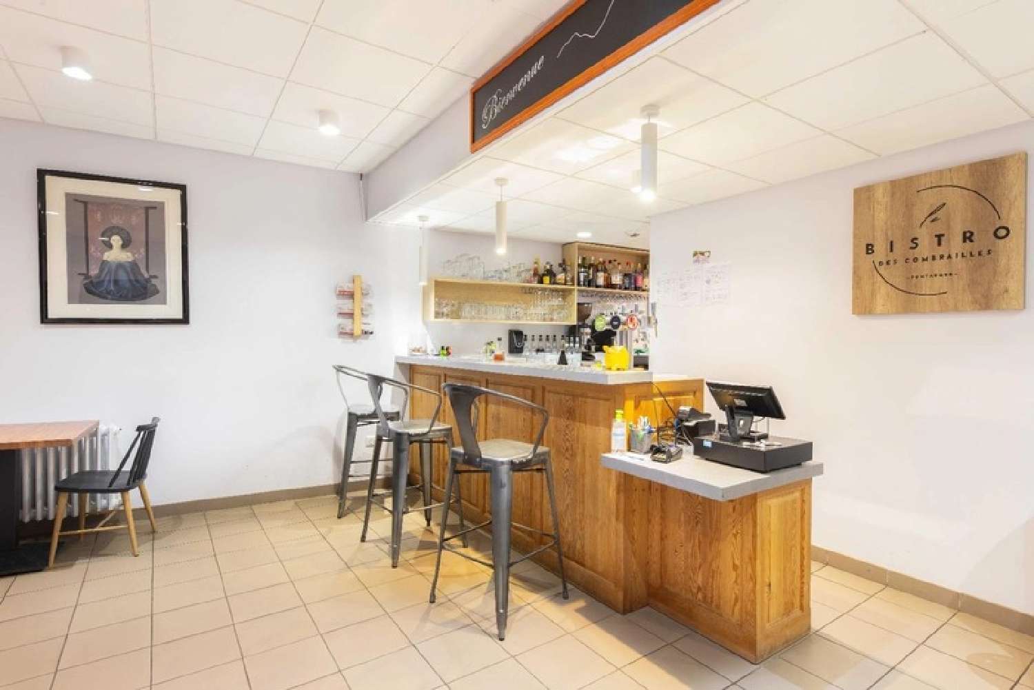 te koop bedrijfsruimte/ kantoor Pontaumur Puy-de-Dôme 2